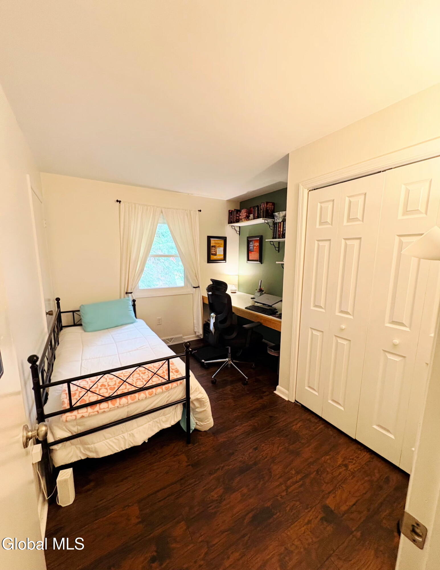 4 Woodlake Drive Gansevoort NY 12831