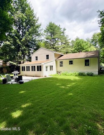 4 Woodlake Drive Gansevoort NY 12831