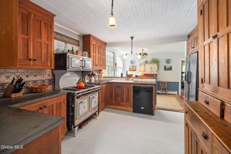 171 Pavillion Avenue Sharon Springs NY 13459