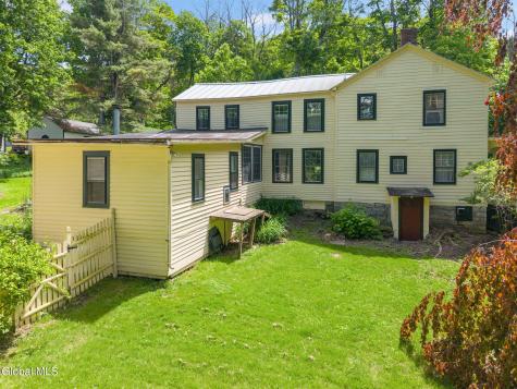 171 Pavillion Avenue Sharon Springs NY 13459