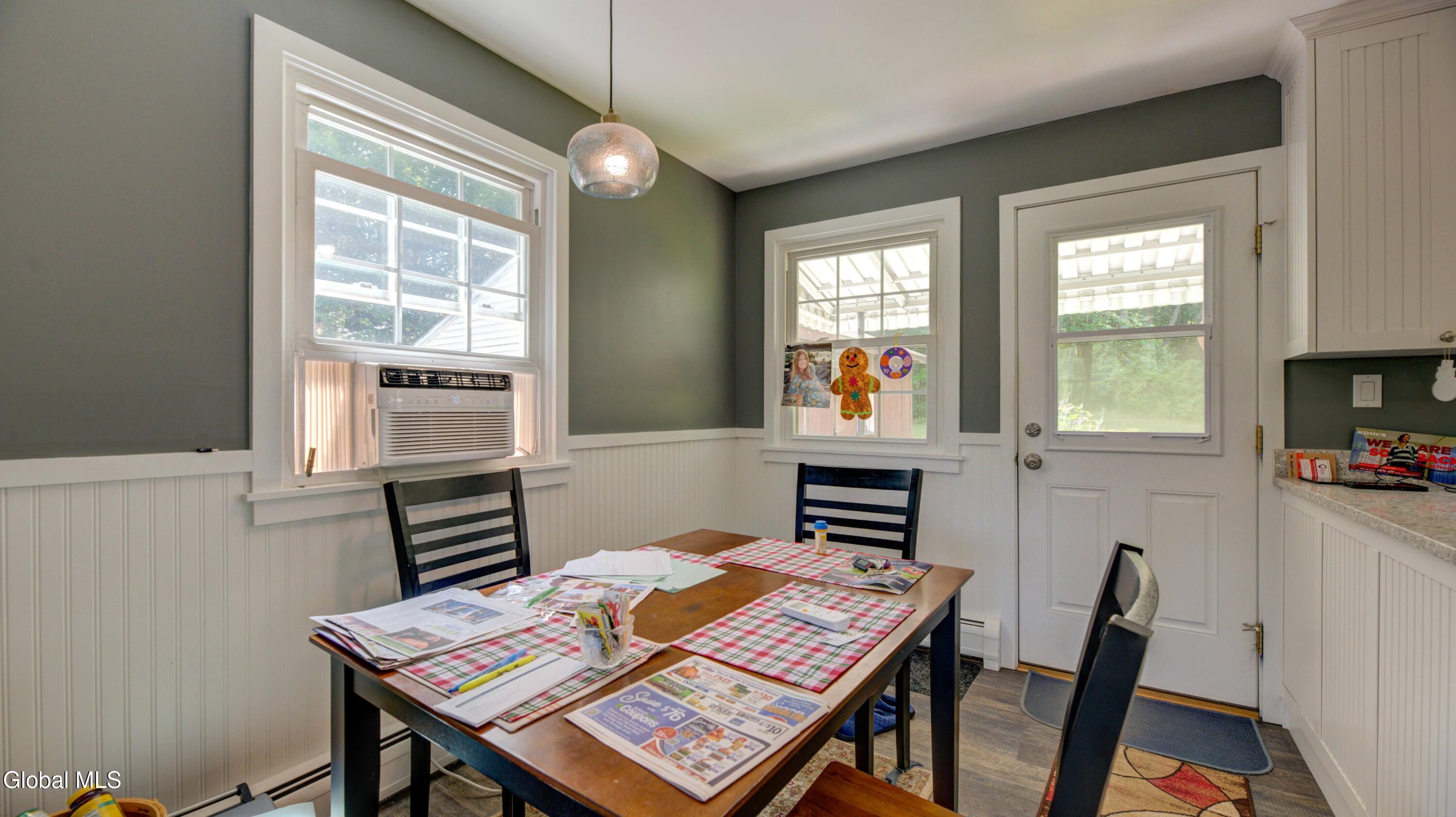 1821 W Glenville Road Amsterdam NY 12010