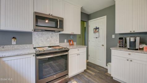 1821 W Glenville Road Amsterdam NY 12010
