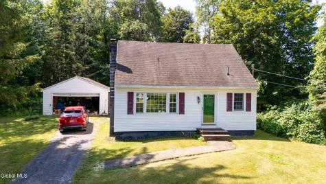 1821 W Glenville Road Amsterdam NY 12010