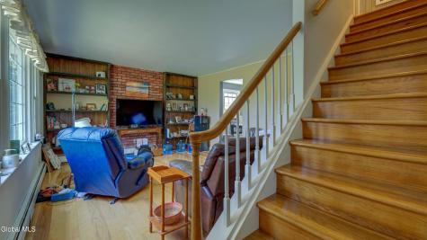 1821 W Glenville Road Amsterdam NY 12010