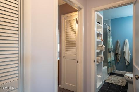 1026 Wayne Road Schenectady NY 12303