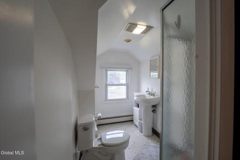 1026 Wayne Road Schenectady NY 12303