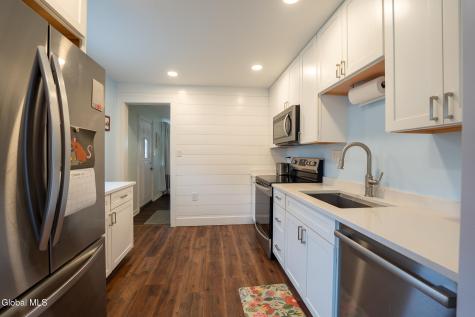 1026 Wayne Road Schenectady NY 12303