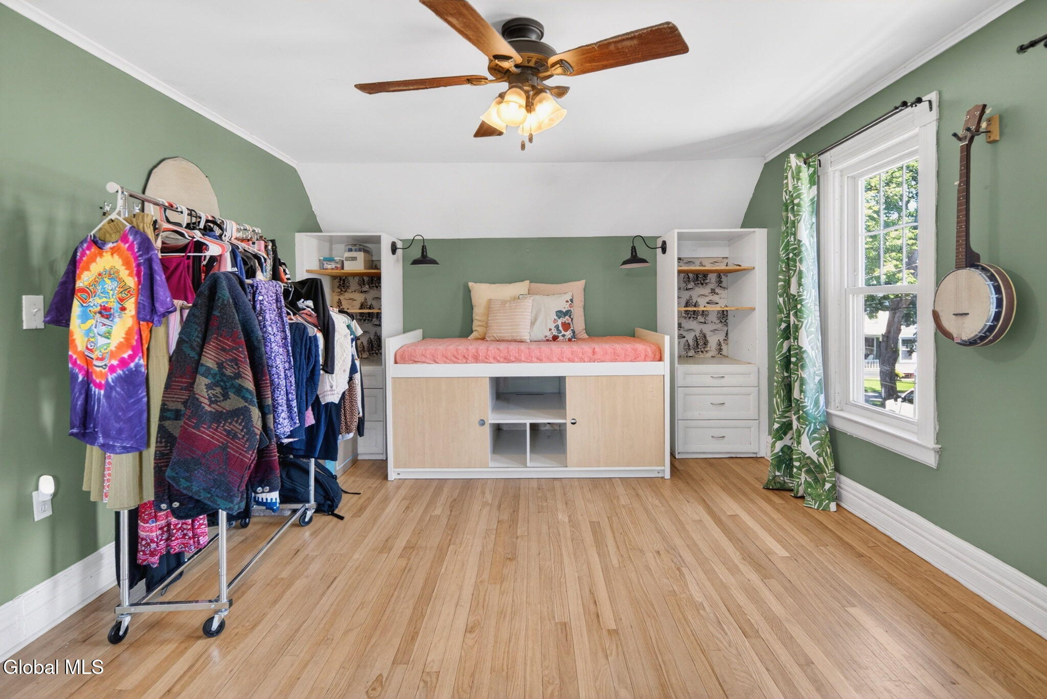 409 Riverside Avenue Scotia NY 12302
