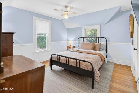 409 Riverside Avenue Scotia NY 12302