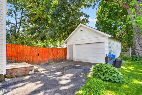 409 Riverside Avenue Scotia NY 12302