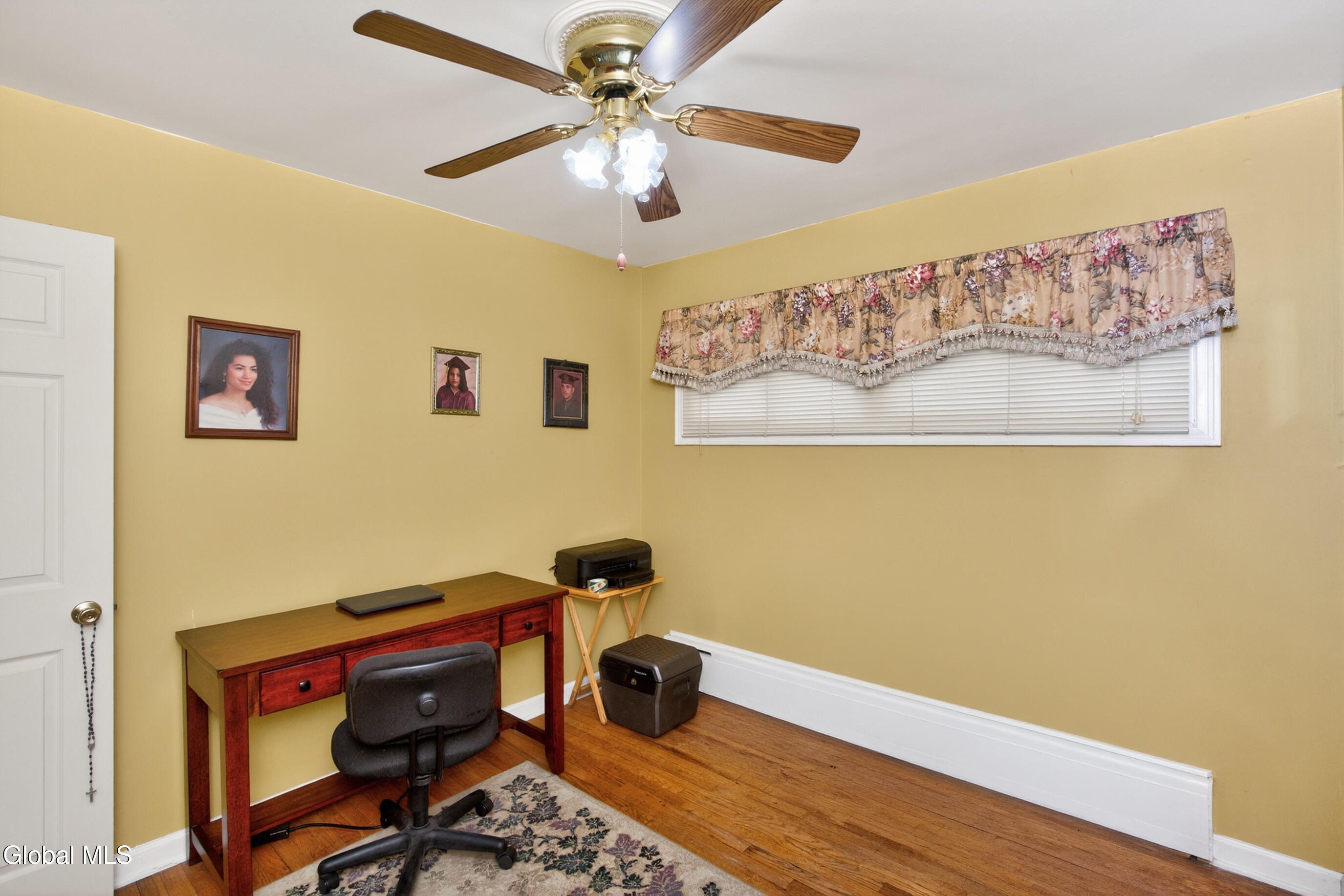 6 Nicholas Drive Albany NY 12205