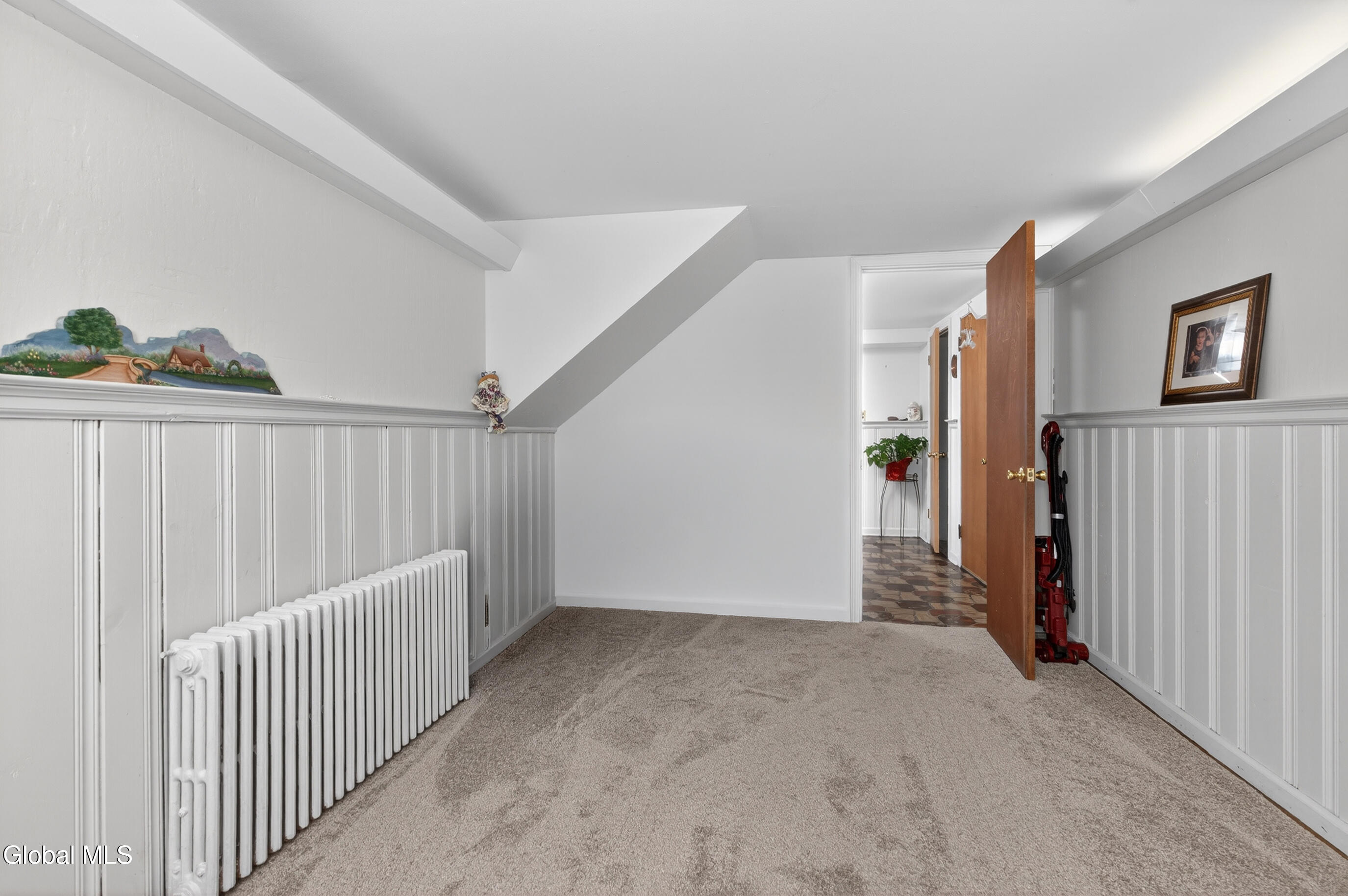 6 Nicholas Drive Albany NY 12205