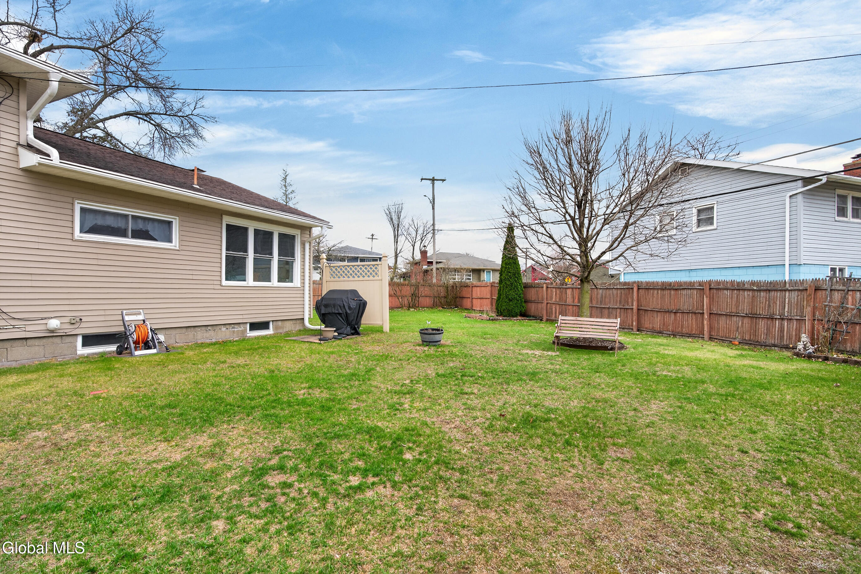 6 Nicholas Drive Albany NY 12205