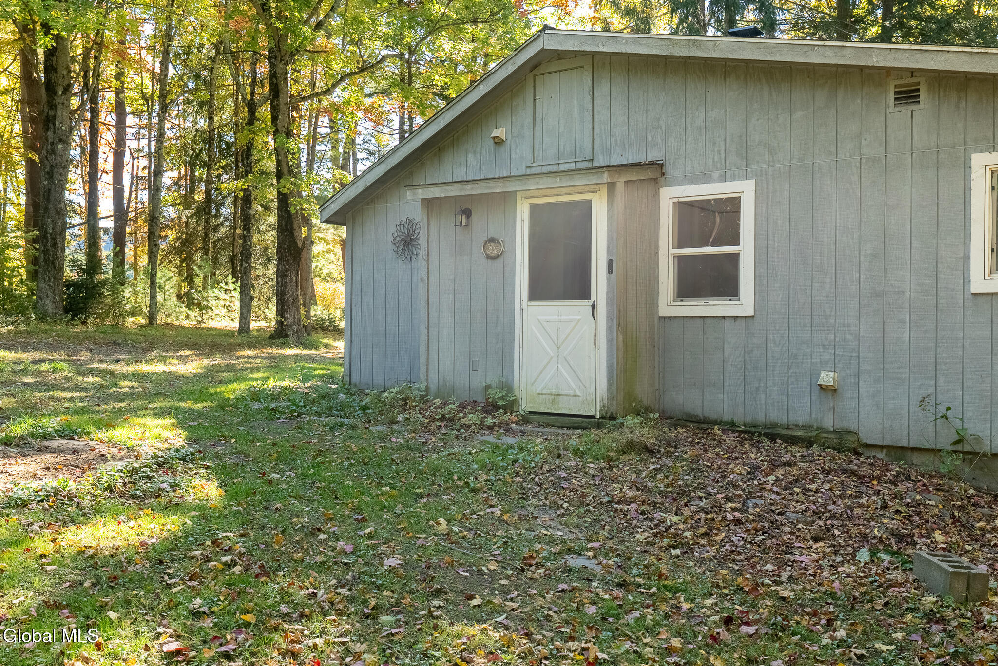 82 Log Woods Road Troy NY 12180