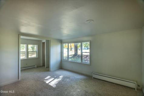 82 Log Woods Road Troy NY 12180