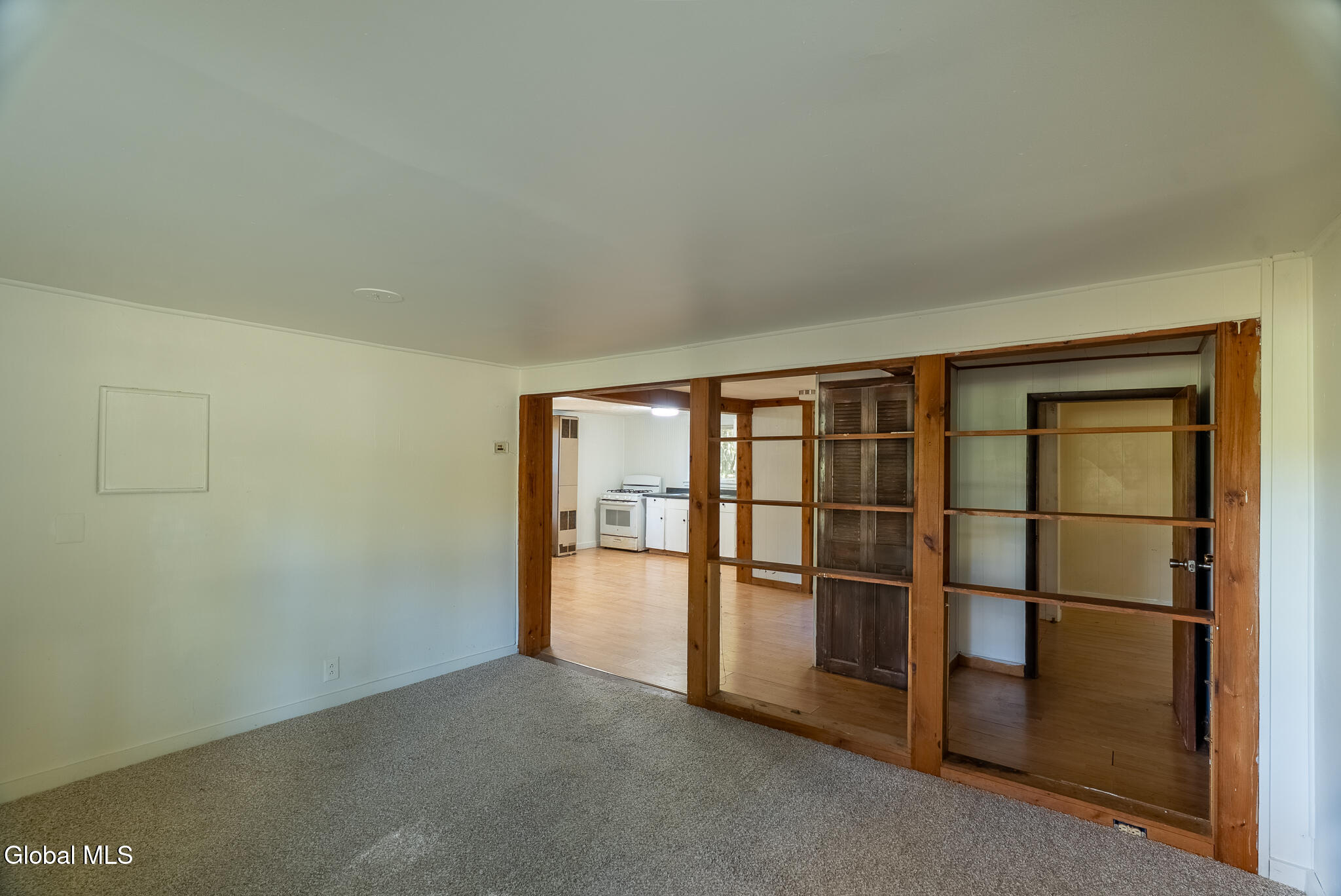 82 Log Woods Road Troy NY 12180