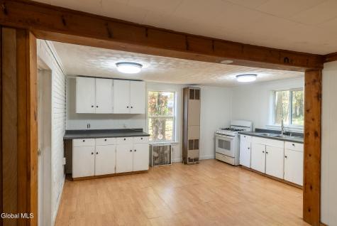82 Log Woods Road Troy NY 12180
