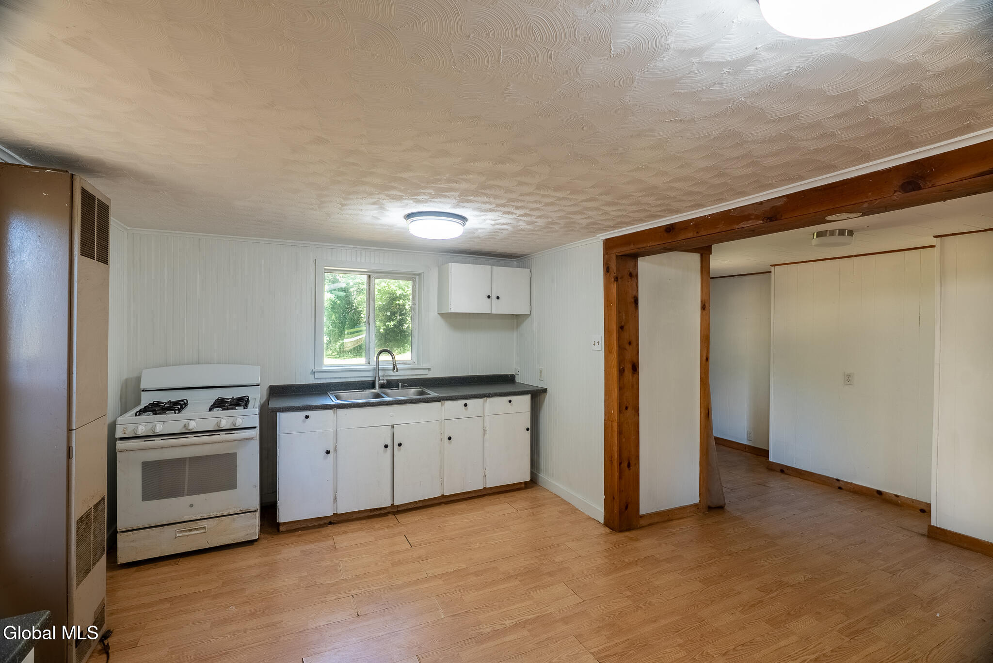 82 Log Woods Road Troy NY 12180