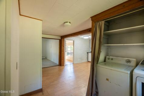 82 Log Woods Road Troy NY 12180