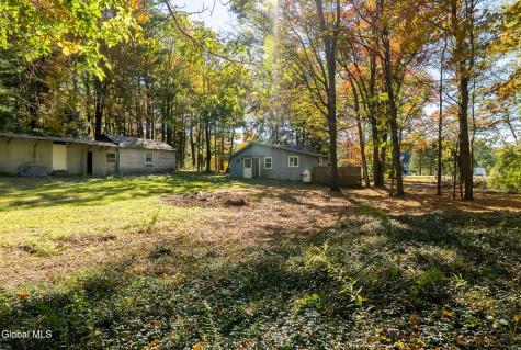 82 Log Woods Road Troy NY 12180