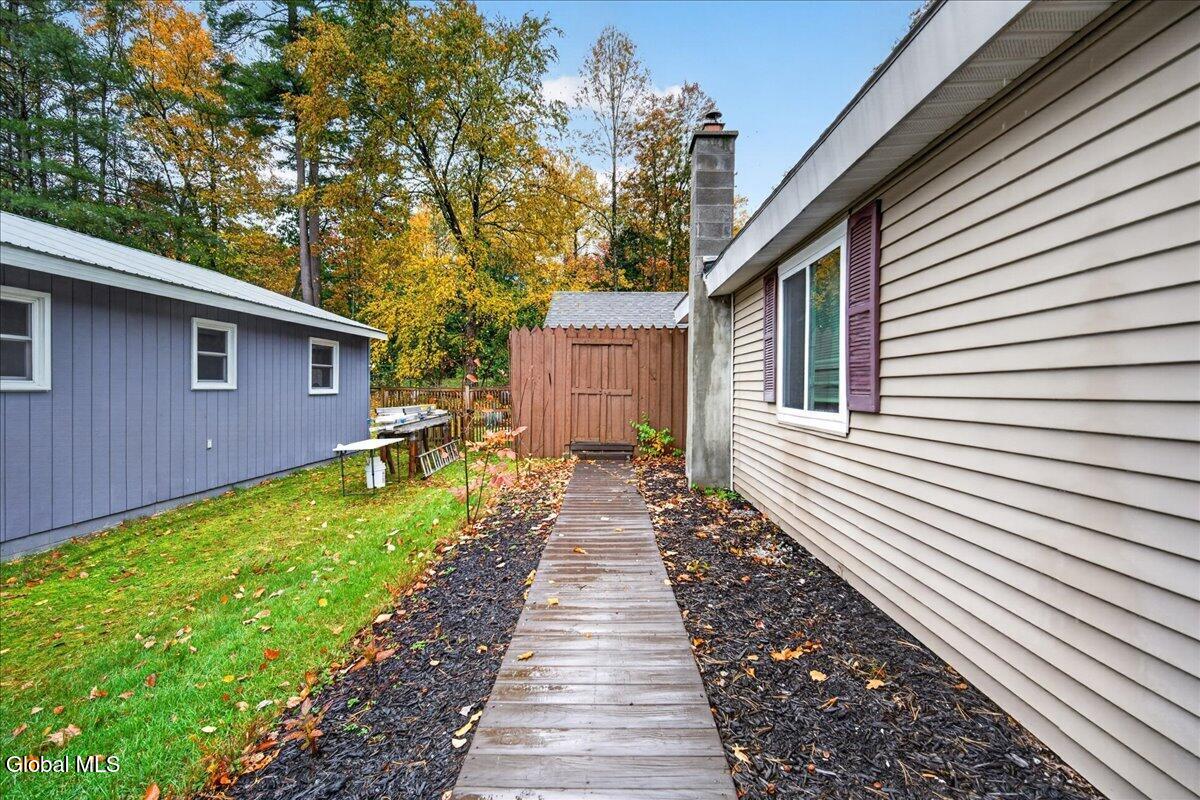 29 Minder Road Corinth NY 12822
