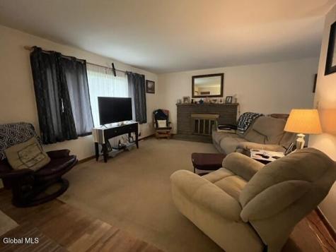 10 Maybrook Drive Schenectady NY 12302