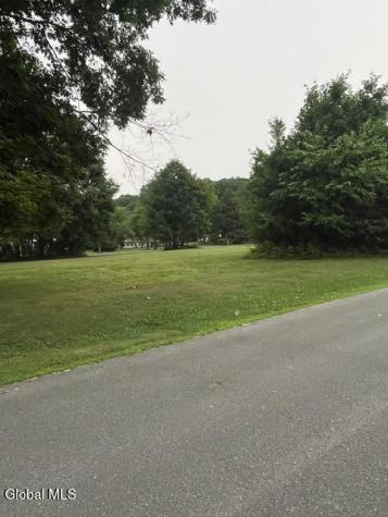 10 Maybrook Drive Schenectady NY 12302