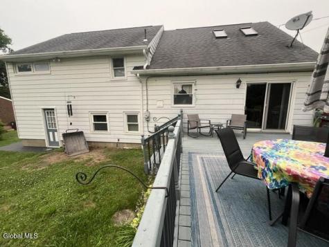 10 Maybrook Drive Schenectady NY 12302