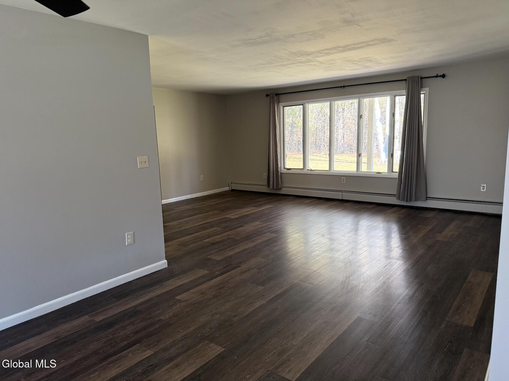 36 O'neil Avenue Johnstown NY 12095