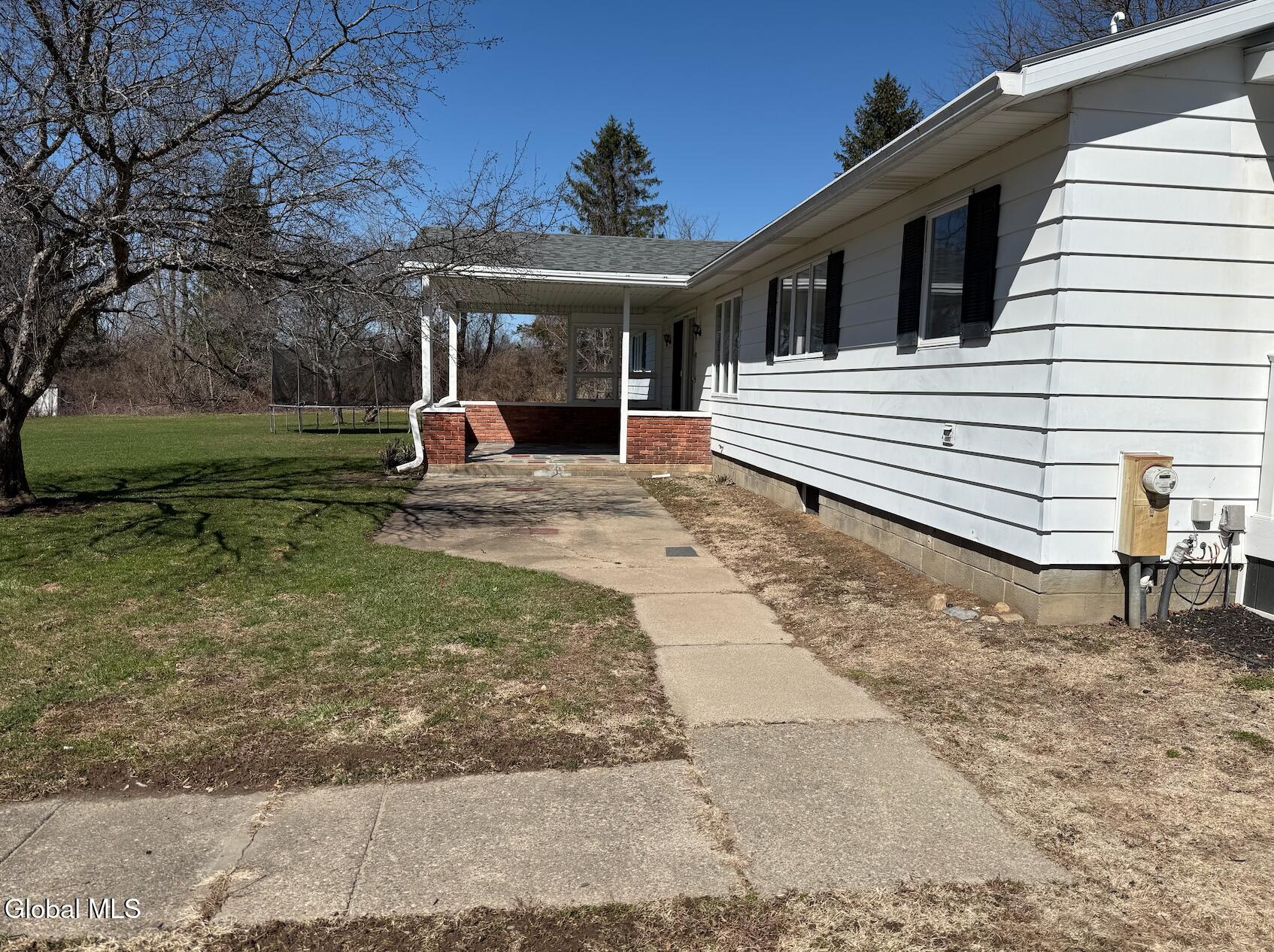 36 O'neil Avenue Johnstown NY 12095