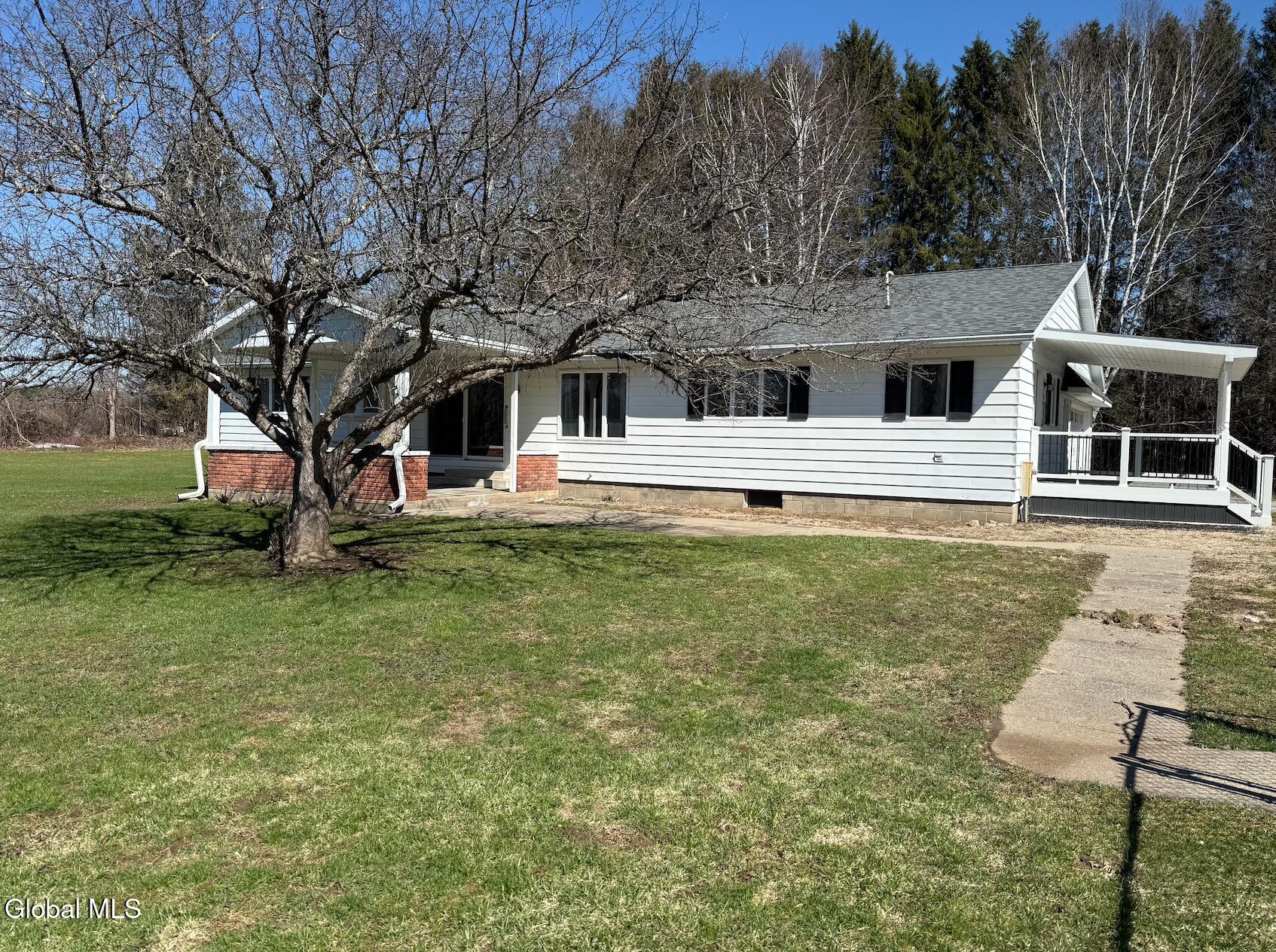 36 O'neil Avenue Johnstown NY 12095