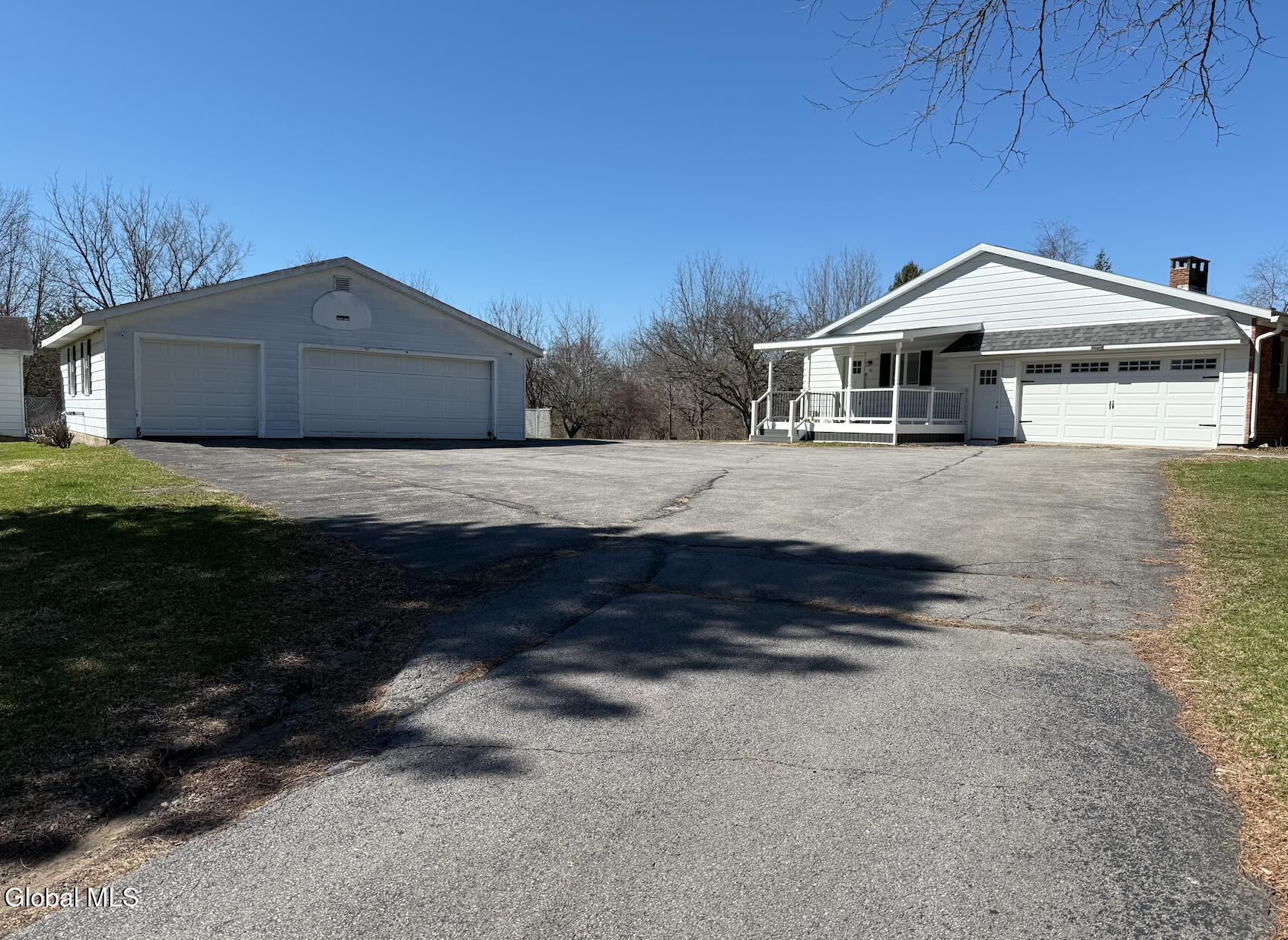 36 O'neil Avenue Johnstown NY 12095