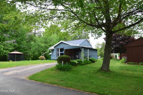 1029 Camp Avenue Broadalbin NY 12025