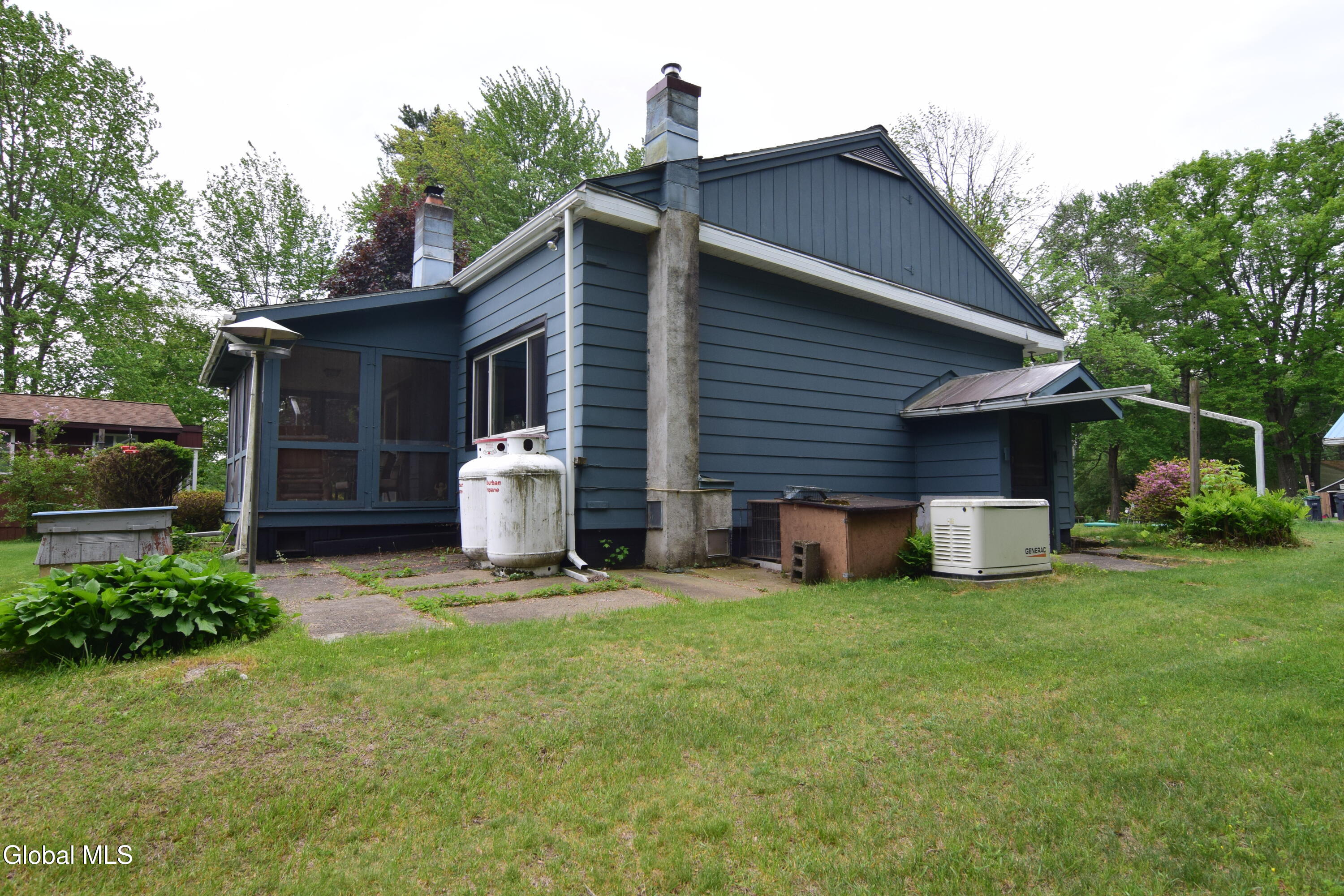 1029 Camp Avenue Broadalbin NY 12025