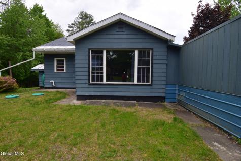 1029 Camp Avenue Broadalbin NY 12025