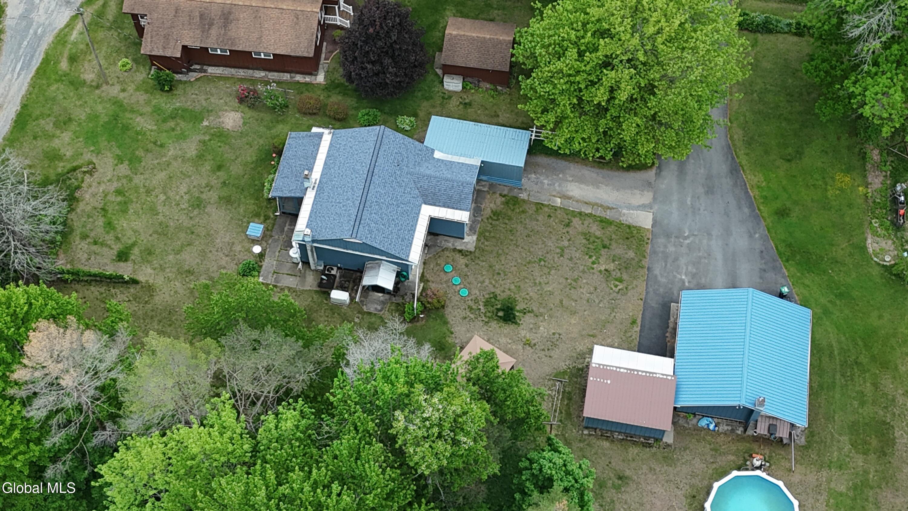 1029 Camp Avenue Broadalbin NY 12025