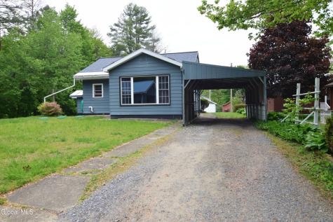 1029 Camp Avenue Broadalbin NY 12025