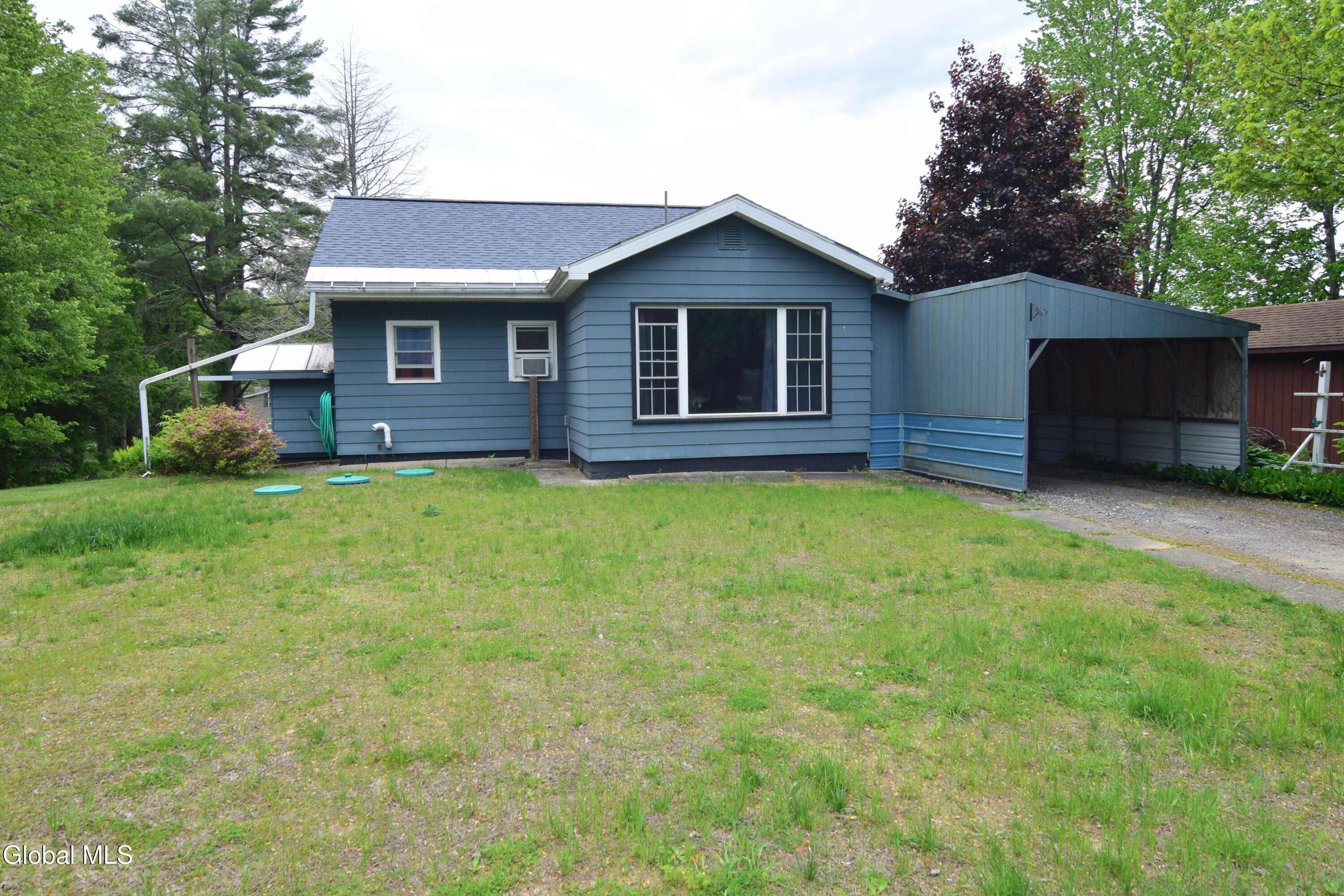 1029 Camp Avenue Broadalbin NY 12025