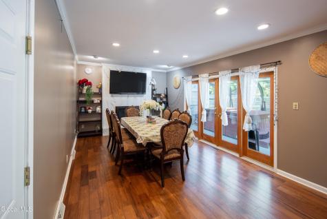 51 Aspen Circle Albany NY 12208