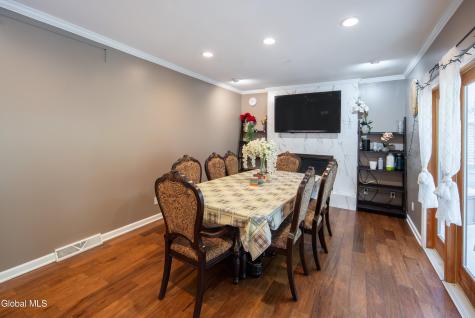 51 Aspen Circle Albany NY 12208