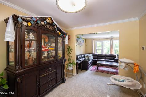 51 Aspen Circle Albany NY 12208