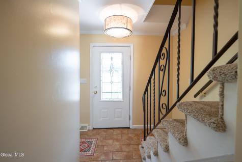 51 Aspen Circle Albany NY 12208