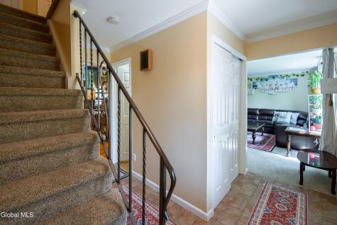 51 Aspen Circle Albany NY 12208