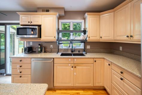 51 Aspen Circle Albany NY 12208