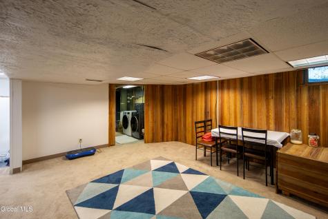 51 Aspen Circle Albany NY 12208