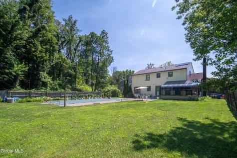 51 Aspen Circle Albany NY 12208