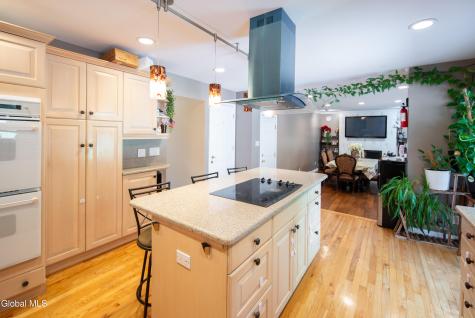 51 Aspen Circle Albany NY 12208