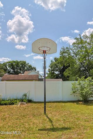 1126 Vinewood Avenue Rotterdam NY 12306
