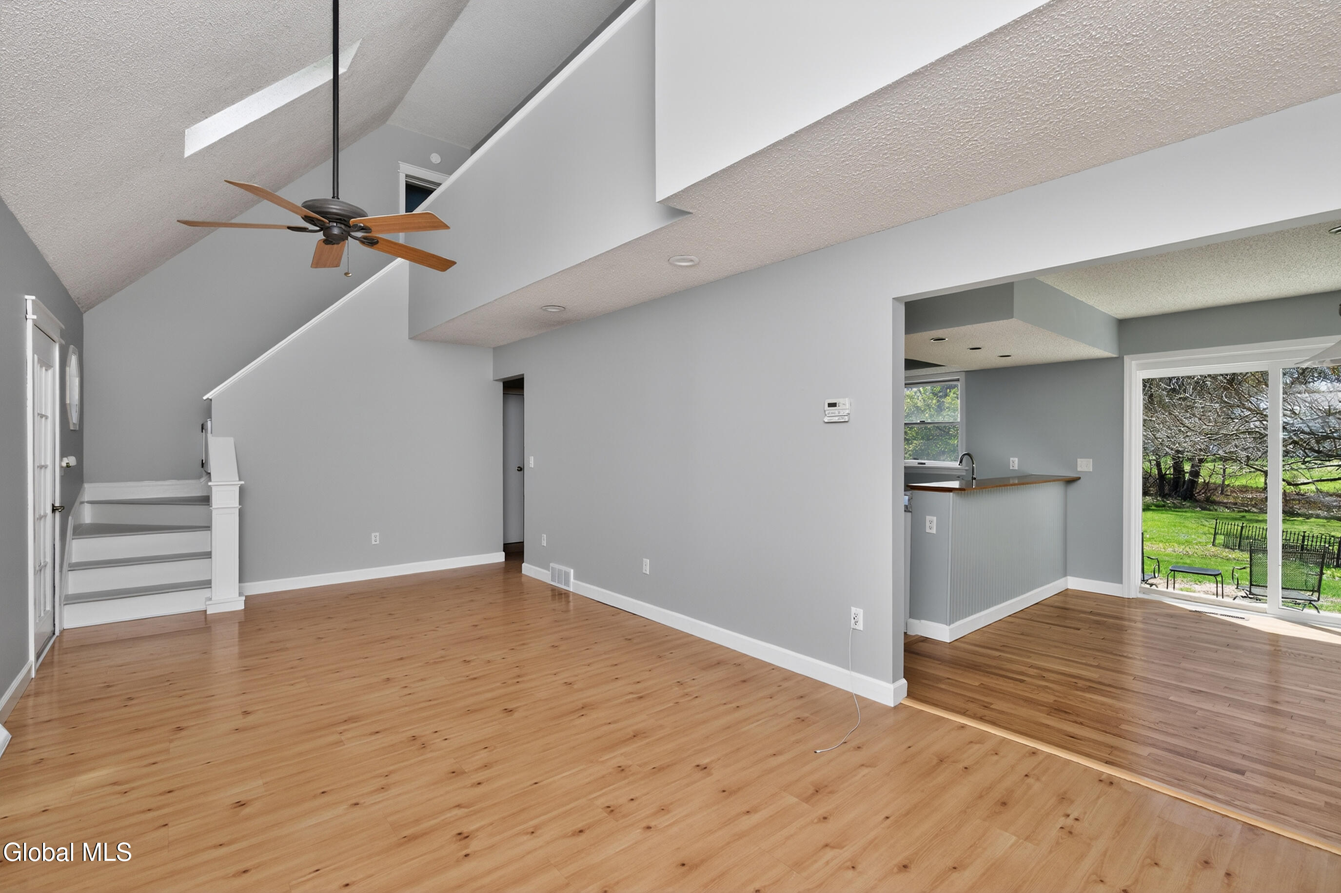 205 Schoolhouse Road Albany NY 12203