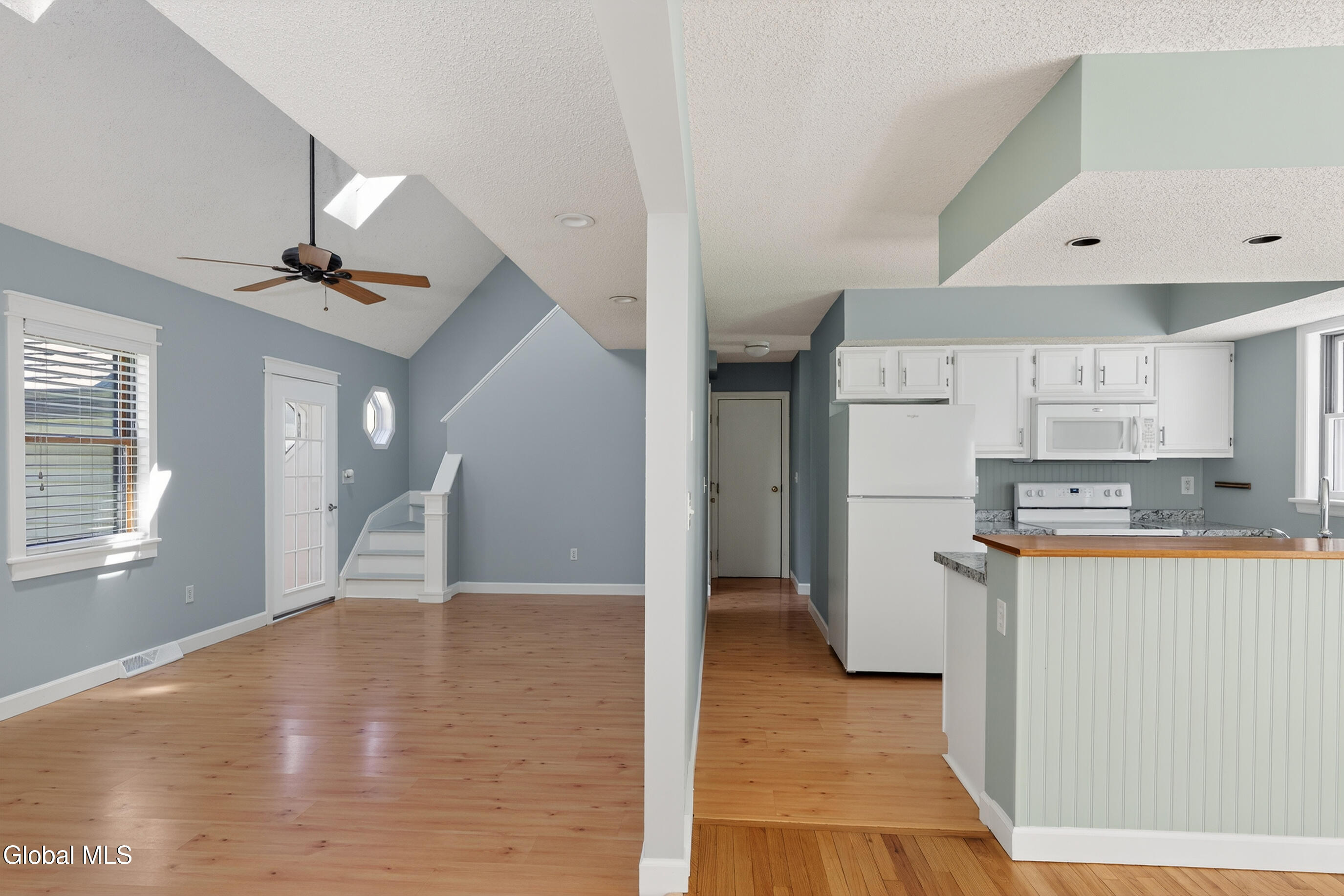 205 Schoolhouse Road Albany NY 12203